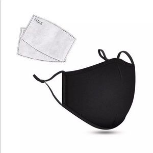 (Black) Washable & Reusable Face Mask +2 Filters